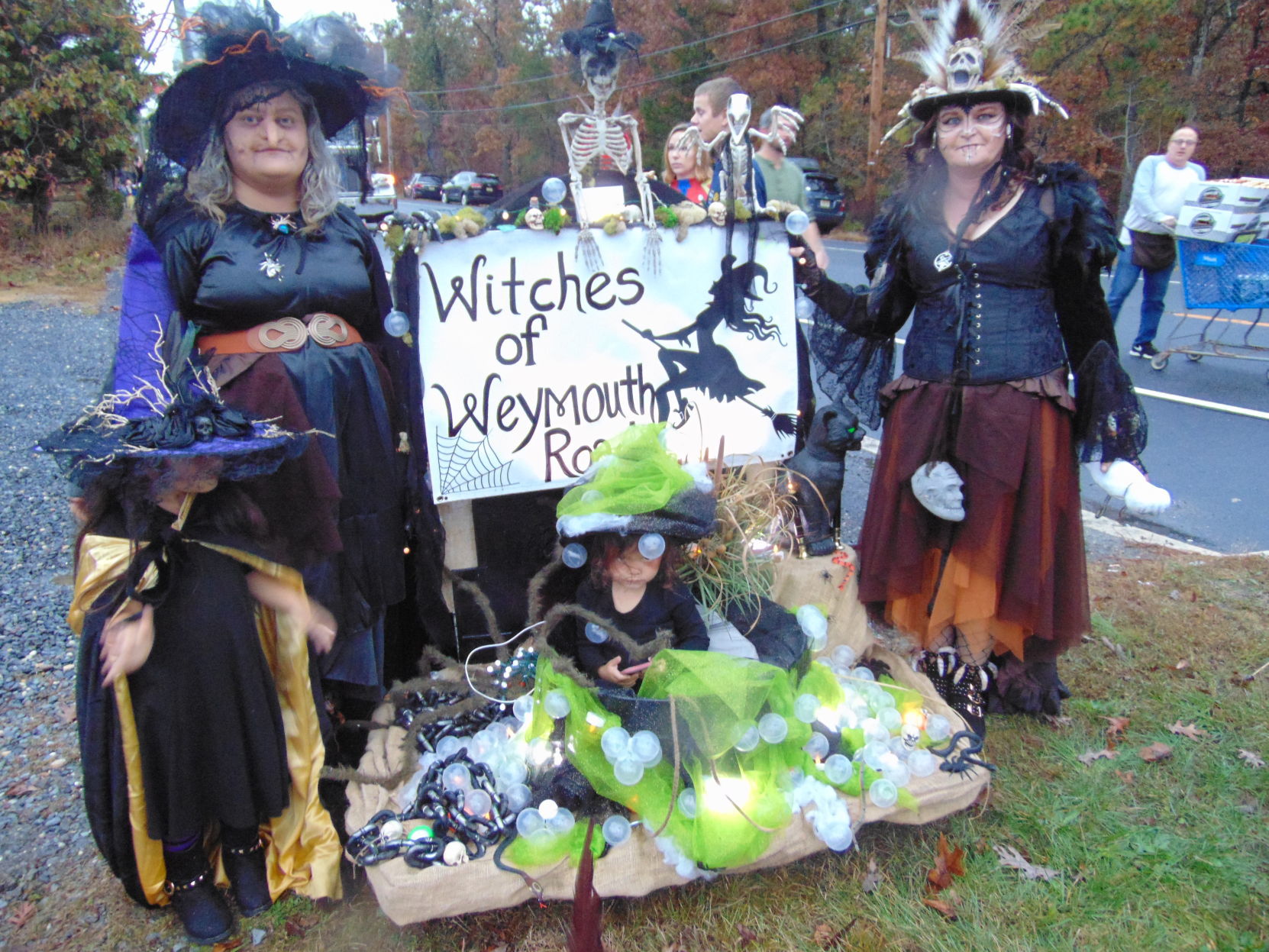 HAM Halloween parade 126a 1031-1.JPG
